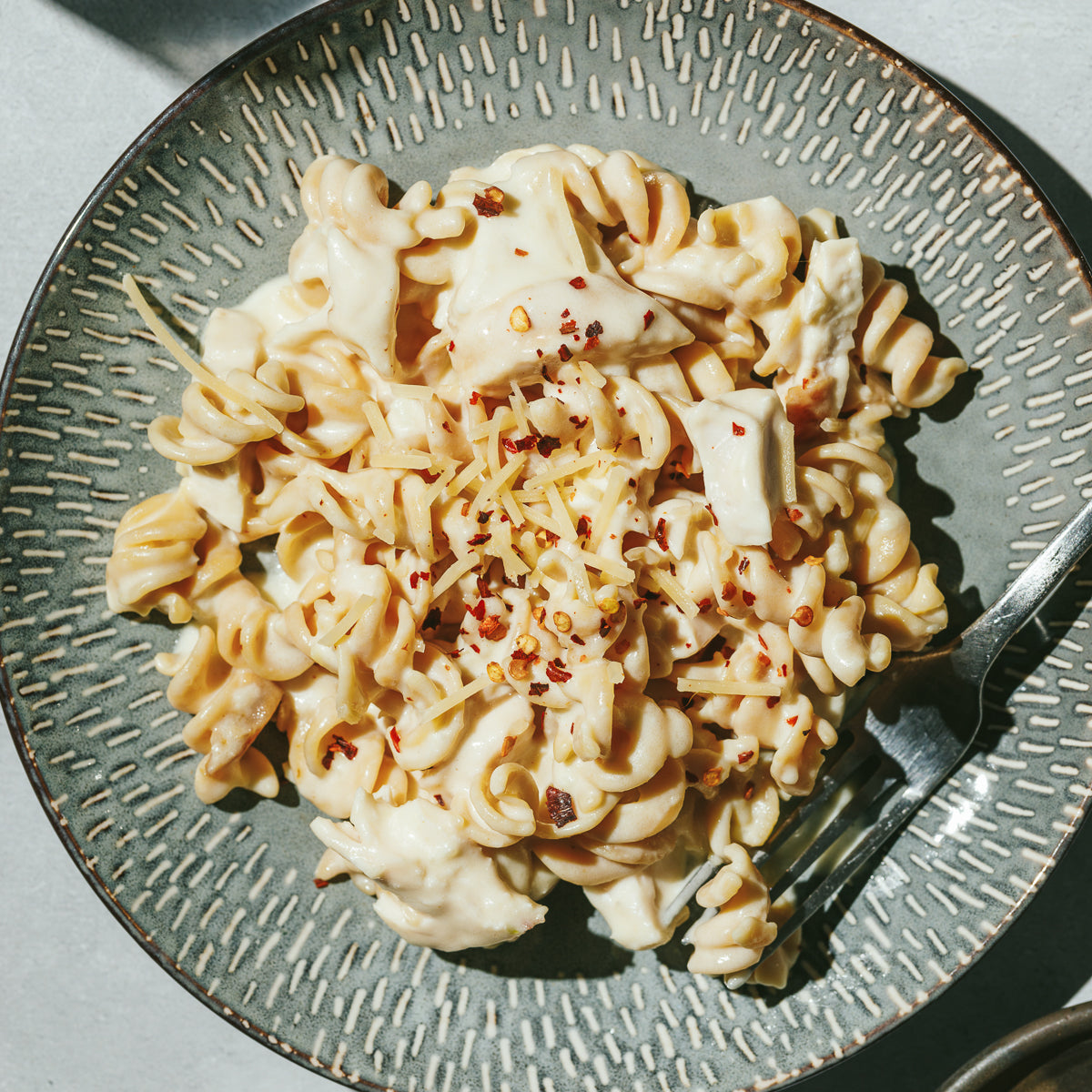 close up of high protein chicken alfredo